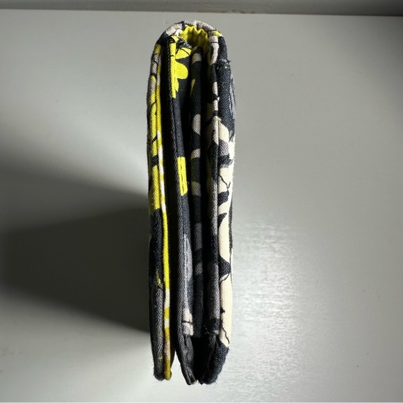 Vera Bradley Baroque Travel Organizer Large Clutch Wallet Card Tickets Case - Picture 2 of 13